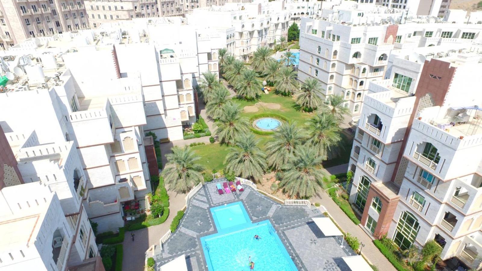 Muscat Oasis Residences Экстерьер фото