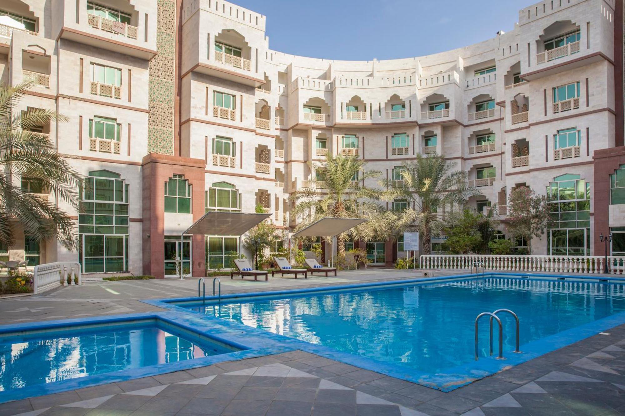 Muscat Oasis Residences Экстерьер фото